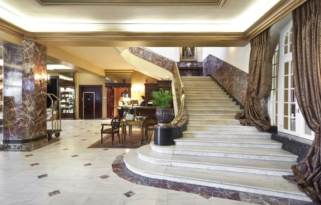 Pentelikon Hotel กีฟีเซีย ภายนอก รูปภาพ